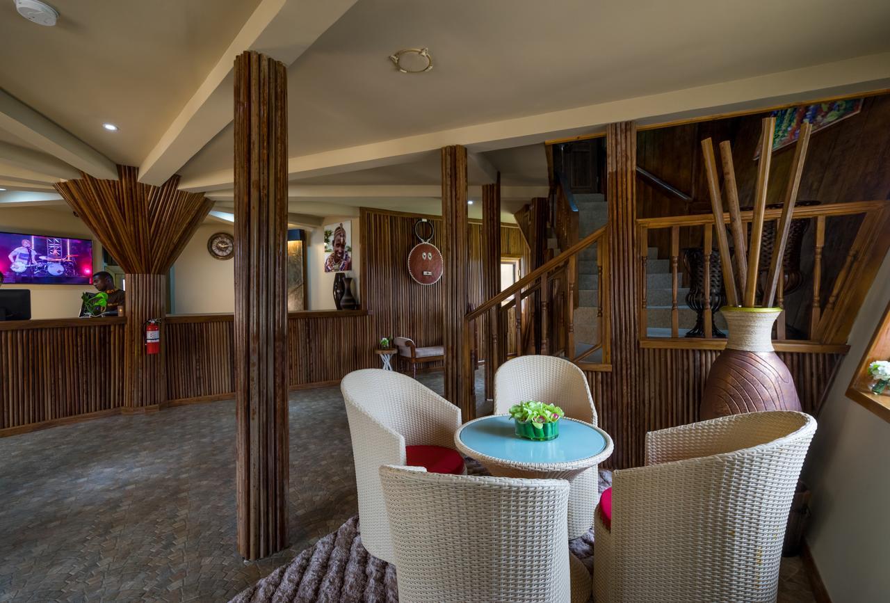 Maaha Beach Resort Anochi Buitenkant foto